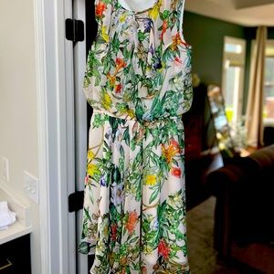 Feminine Betsy Johnson floral dress